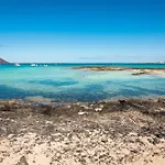 Home2book Modern Near Playa Del Pozo Daire *