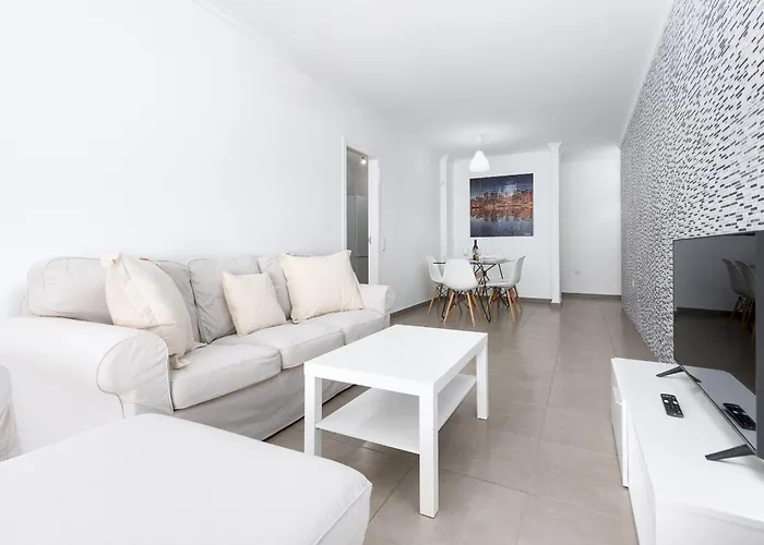 Home2book Modern Near Playa Del Pozo プエルト・デル・ロサリオ