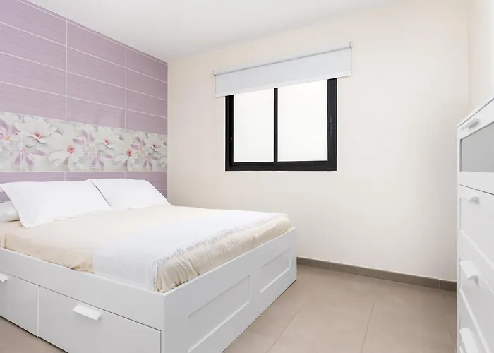 アパート Home2book Modern Near Playa Del Pozo *