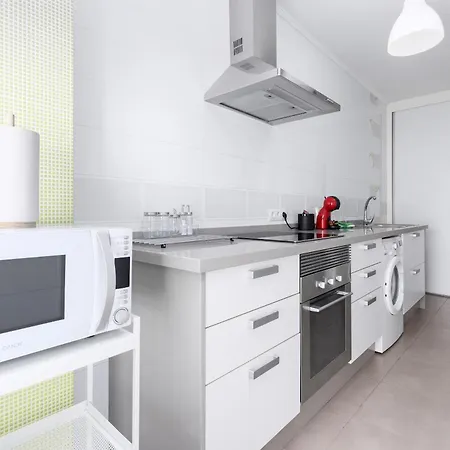 Home2book Modern Near Playa Del Pozo Appartement *